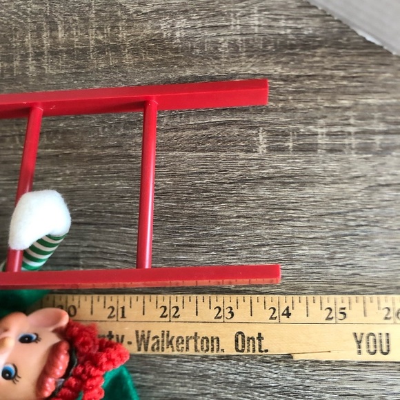 Vtg Santa and Elf Climbing Ladder Decor - Picture 13 of 15